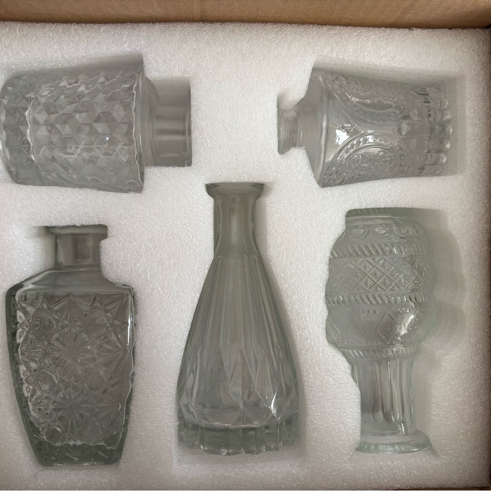 NEW Elegant Glass Vase Set - Clear. Never used. 10 count total.